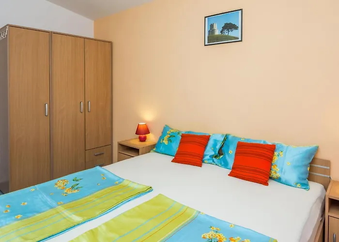 Horvatic 2 By Interhome